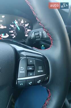 Внедорожник / Кроссовер Ford Escape 2021 в 