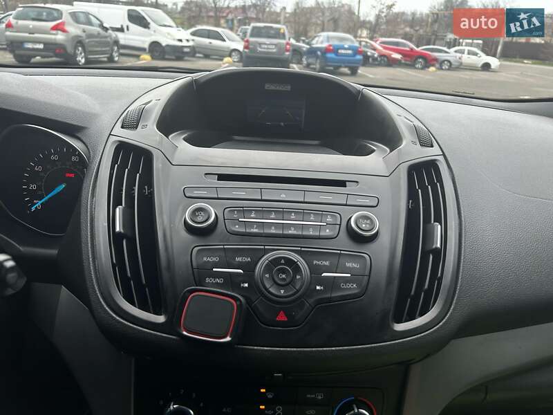 Внедорожник / Кроссовер Ford Escape 2017 в Одессе