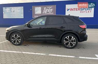 Внедорожник / Кроссовер Ford Escape 2021 в 