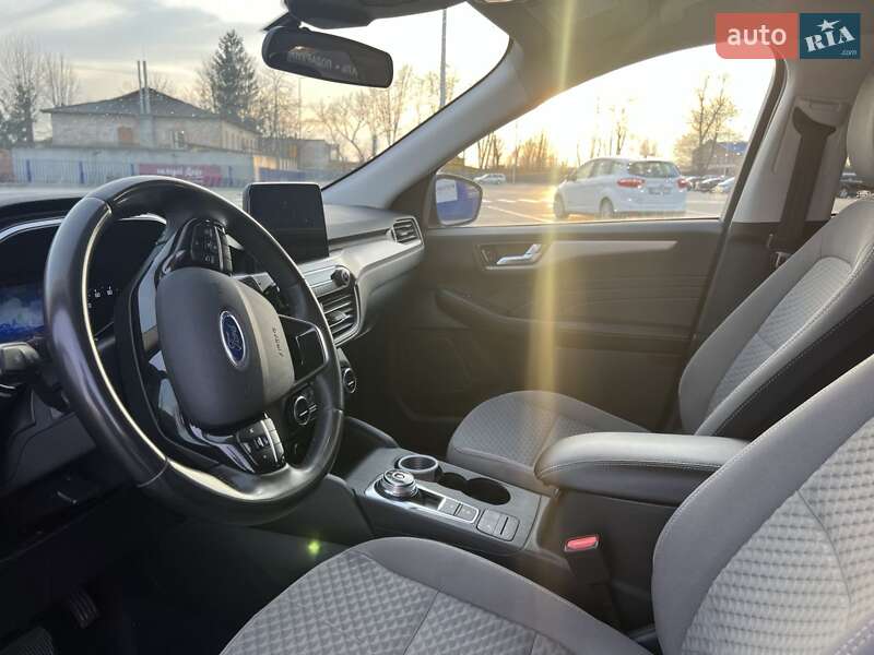 Внедорожник / Кроссовер Ford Escape 2021 в Тернополе