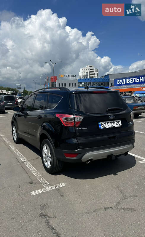 Позашляховик / Кросовер Ford Escape 2017 в Хмельницькому