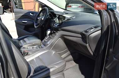 Внедорожник / Кроссовер Ford Escape 2015 в 
