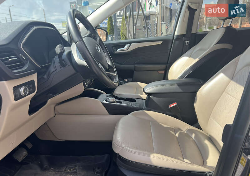 Позашляховик / Кросовер Ford Escape 2021 в Кропивницькому