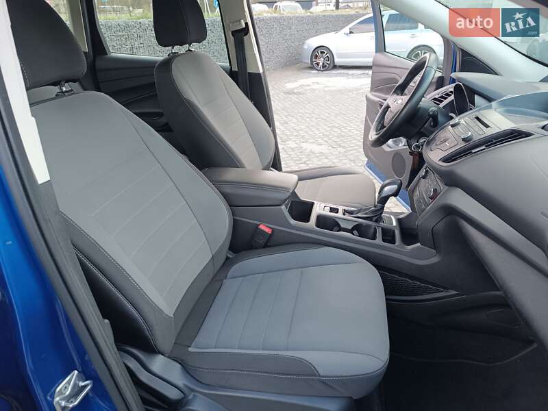 Внедорожник / Кроссовер Ford Escape 2016 в Львове