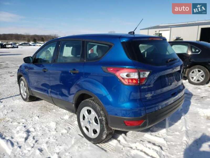 Внедорожник / Кроссовер Ford Escape 2016 в Львове
