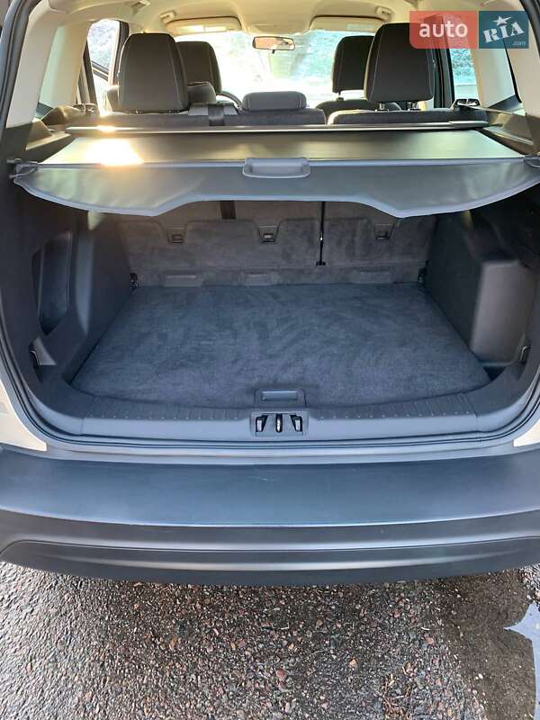 Внедорожник / Кроссовер Ford Escape 2017 в Ровно