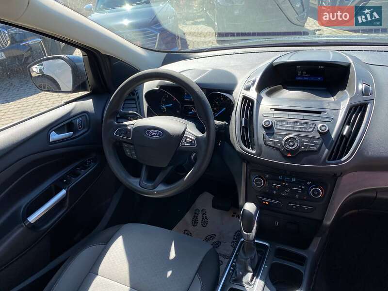 Внедорожник / Кроссовер Ford Escape 2018 в Львове