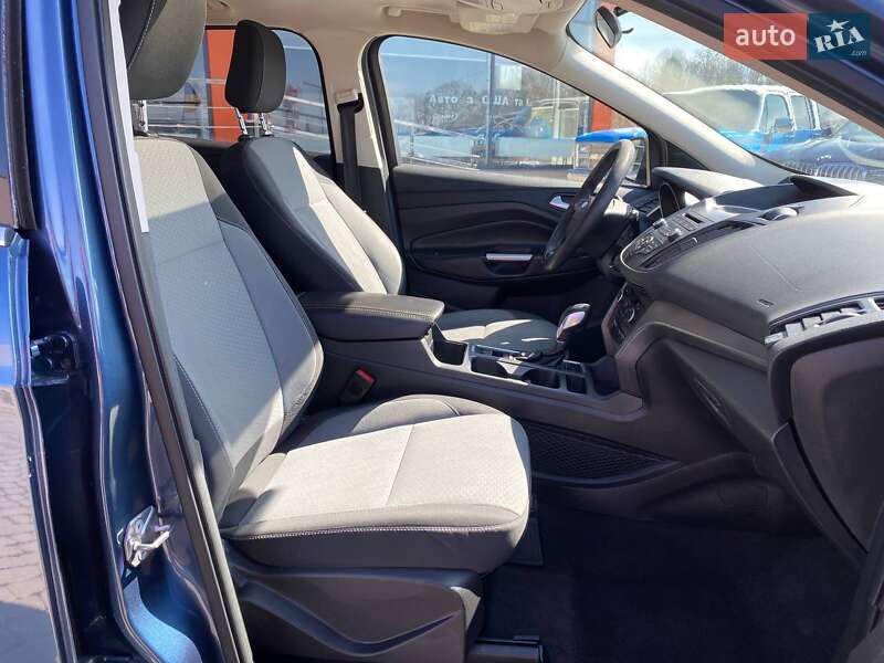 Позашляховик / Кросовер Ford Escape 2018 в Львові
