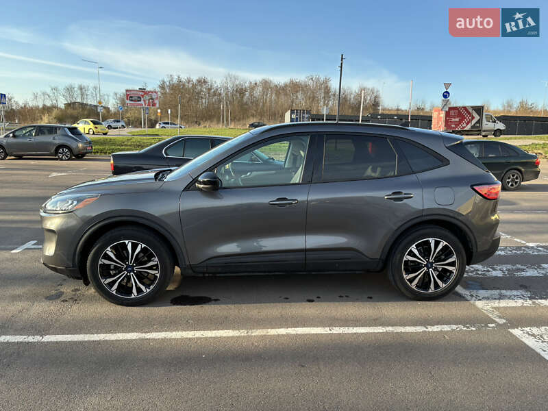Внедорожник / Кроссовер Ford Escape 2021 в Ровно