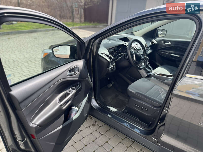 Внедорожник / Кроссовер Ford Escape 2015 в Ивано-Франковске фото 11 Внедорожник / Кроссовер Ford Escape 2015 в Ивано-Франковске