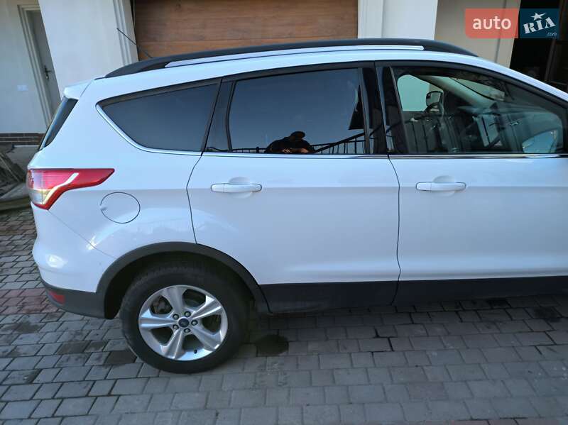 Внедорожник / Кроссовер Ford Escape 2014 в Тернополе