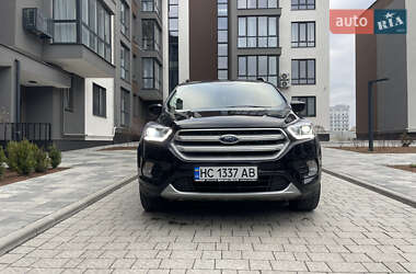 Внедорожник / Кроссовер Ford Escape 2019 в 