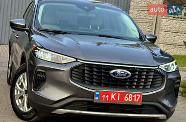 Внедорожник / Кроссовер Ford Escape 2023 в 