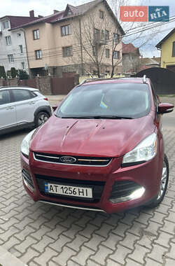 Внедорожник / Кроссовер Ford Escape 2015 в 