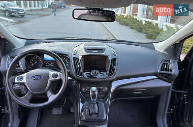 Внедорожник / Кроссовер Ford Escape 2014 в 