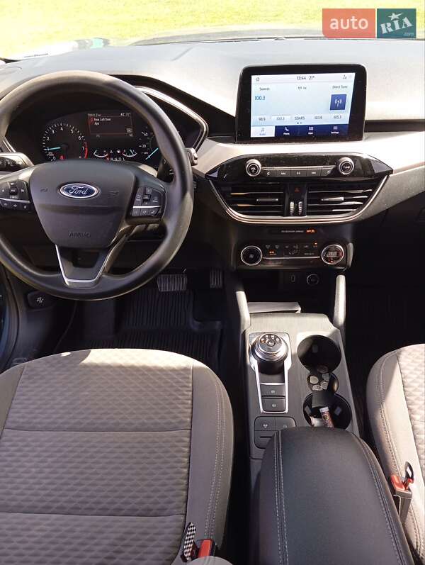 Позашляховик / Кросовер Ford Escape 2020 в Рава-Руській