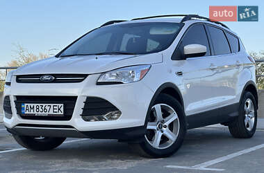 Внедорожник / Кроссовер Ford Escape 2014 в 