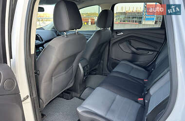 Внедорожник / Кроссовер Ford Escape 2014 в 