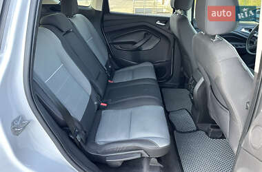 Внедорожник / Кроссовер Ford Escape 2014 в 