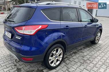 Внедорожник / Кроссовер Ford Escape 2013 в 