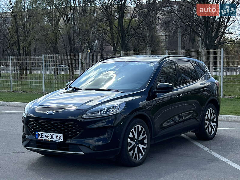 Внедорожник / Кроссовер Ford Escape 2020 в Днепре