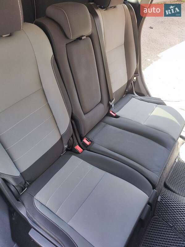Внедорожник / Кроссовер Ford Escape 2015 в Белой Церкви