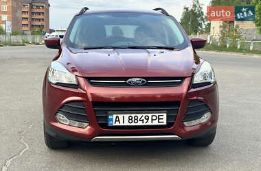 Позашляховик / Кросовер Ford Escape 2014 в 