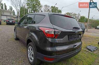 Позашляховик / Кросовер Ford Escape 2017 в 