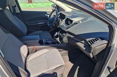 Внедорожник / Кроссовер Ford Escape 2019 в 