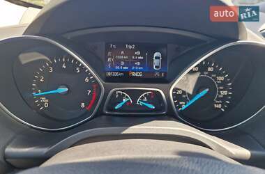 Внедорожник / Кроссовер Ford Escape 2019 в 
