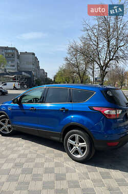 Позашляховик / Кросовер Ford Escape 2017 в 