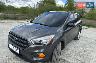 Внедорожник / Кроссовер Ford Escape 2016 в 