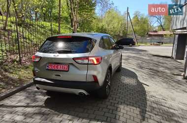 Внедорожник / Кроссовер Ford Escape 2022 в 