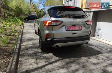 Внедорожник / Кроссовер Ford Escape 2022 в 