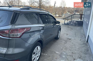 Внедорожник / Кроссовер Ford Escape 2015 в 