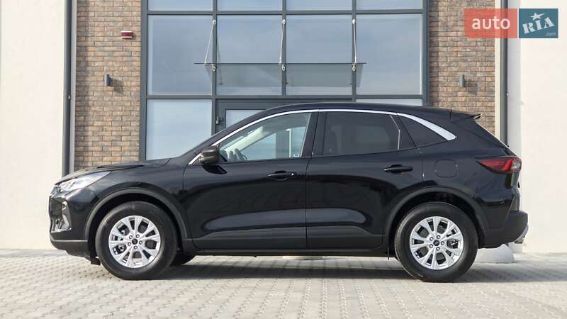 Внедорожник / Кроссовер Ford Escape 2023 в Тернополе