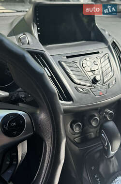 Внедорожник / Кроссовер Ford Escape 2014 в Хмельницком