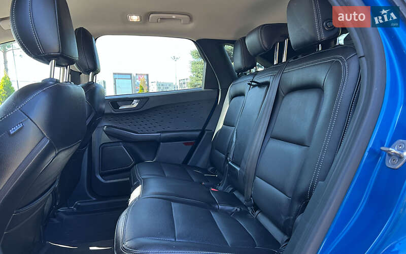 Позашляховик / Кросовер Ford Escape 2020 в Львові