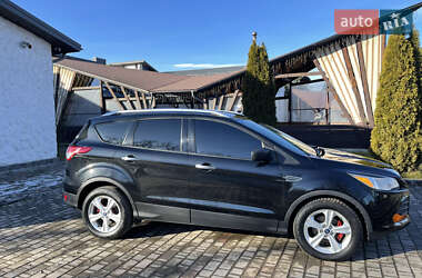 Позашляховик / Кросовер Ford Escape 2014 в 