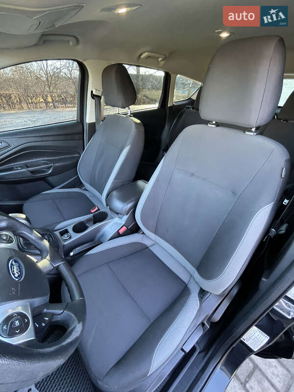 Внедорожник / Кроссовер Ford Escape 2014 в Косове