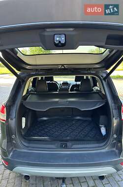 Внедорожник / Кроссовер Ford Escape 2013 в 