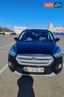 Позашляховик / Кросовер Ford Escape 2017 в Одесі