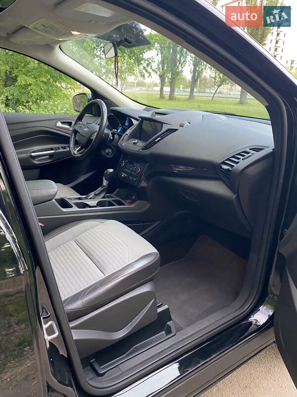 Внедорожник / Кроссовер Ford Escape 2017 в Павлограде фото 18 Внедорожник / Кроссовер Ford Escape 2017 в Павлограде