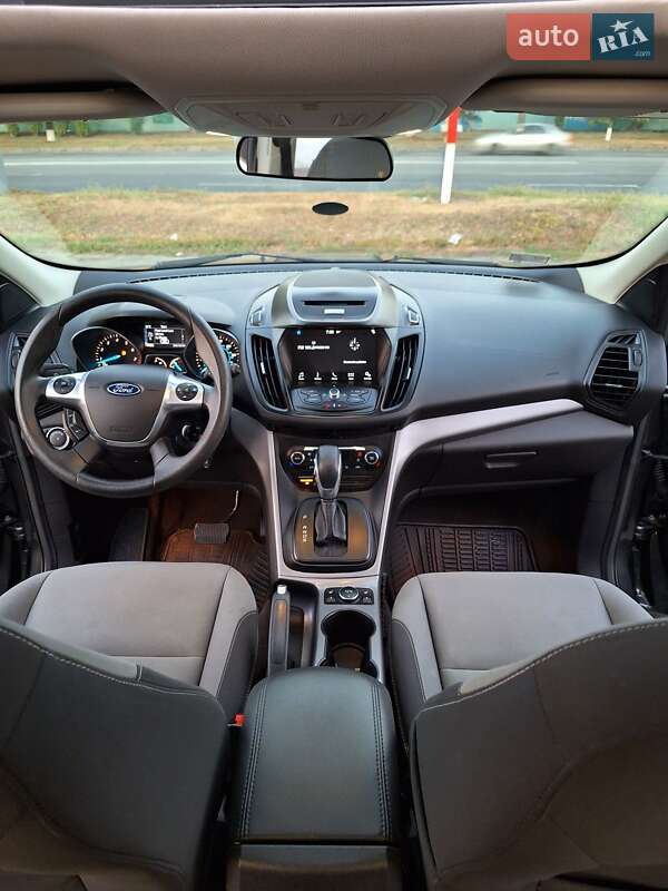 Внедорожник / Кроссовер Ford Escape 2015 в Харькове