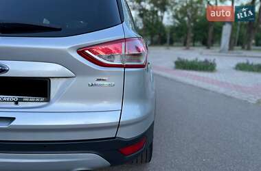 Внедорожник / Кроссовер Ford Escape 2014 в 