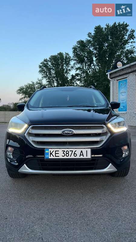 Внедорожник / Кроссовер Ford Escape 2016 в Днепре