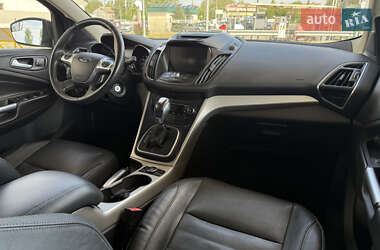 Внедорожник / Кроссовер Ford Escape 2013 в 
