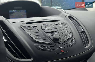 Внедорожник / Кроссовер Ford Escape 2014 в 