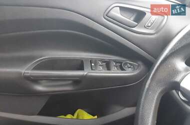 Внедорожник / Кроссовер Ford Escape 2014 в 
