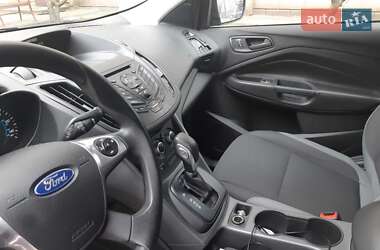 Внедорожник / Кроссовер Ford Escape 2014 в 